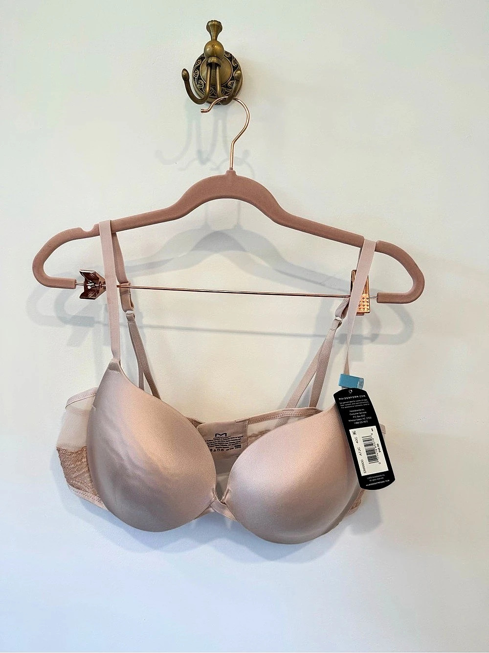 Maidenform Push-Up & In Maidenform Bra Light Pink/Beige Size 40C NWT